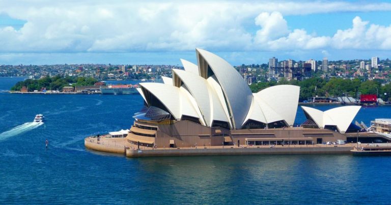 Fully Funded Australian Government Research Training Program 2025